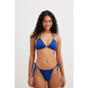 NA-KD Swimwear Bikinitrosa med hög skärning och knytning - Blue