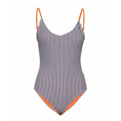 Tosca Swimsuit Baddräkt Badkläder Multi/mönstrad Svea