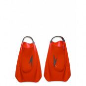 Fury Training Fin Accessories Sports Equipment Swimming Accessories Orange Speedo