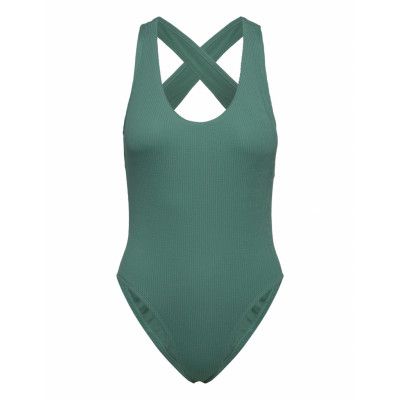 NIKE SWIM Nike Elevated Essential Pucker Crossback Piece Grön