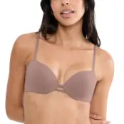 Triumph Body Make-Up Illusion WHP EX