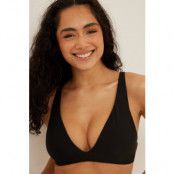 Handpicked x NA-KD Vadderad bikinitopp - Black