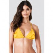 J&K Swim X NA-KD Flounce Bikini Top - Yellow