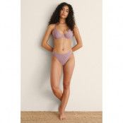 NA-KD Swimwear Återvunnen högt skuren bikinitrosa - Purple