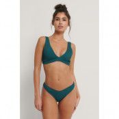 NA-KD Swimwear Bikiniunderdel Med Smock Och V-Skuren Front - Green
