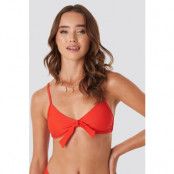 Paola Maria x NA-KD Knot Bikini Top - Red
