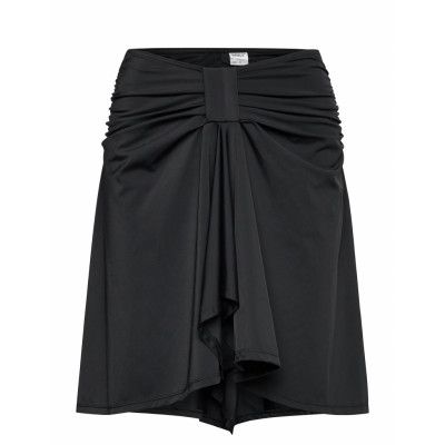 Wiki Swim Skirt & Top Svart