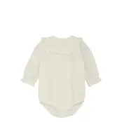 En Fant Romper Ls Woven Kräm