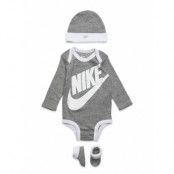 Futura Logo Ls Hat / Bodysuit / Bootie 3Pc Gift Sets Grå Nike