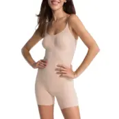 Spanx OnCore Mid-Thigh Bodysuit * Fri Frakt *
