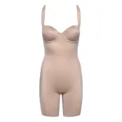 Spanx Strapless Cupped Bodysuit - Beige - L