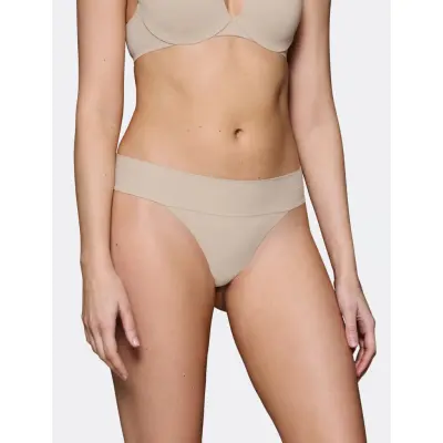 Triumph Body Make-Up Illusion String Ex - Beige - 38