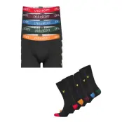Booker 5 Pack Trunks + 5 Pack Socks Underwear Socks Regular Socks Svart Lyle & Scott