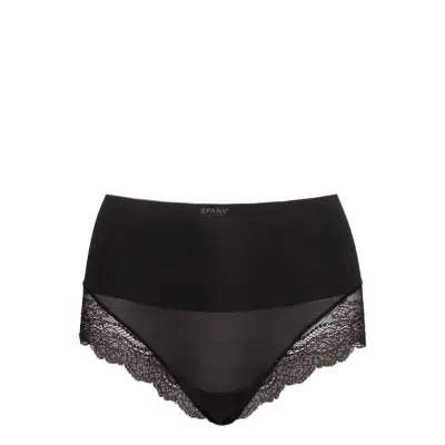 Spanx Spanxsupersmooth™ Undie-Tectable® Lace Hi-Hipster Svart