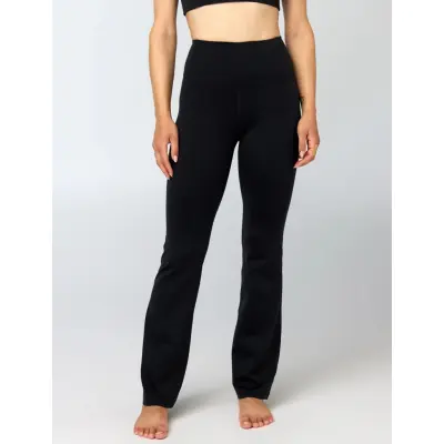 Girlfriend Collective Float Ultralight Flare Legging - Black - L