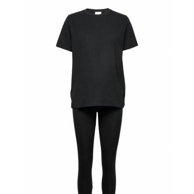 Mlsally T-Shirt And Leggings Set E. A. Pyjamas Svart Mamalicious