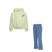 Nike Nike New Impressions Pullover And Leggings Set Grön