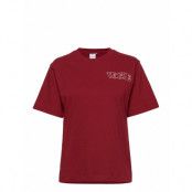 Puma X Vogue Relaxed Tee T-shirts & Tops Short-sleeved Röd PUMA