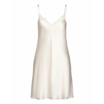 Milky Silk Nightdress Pyjama Nattlinne Cream Etam