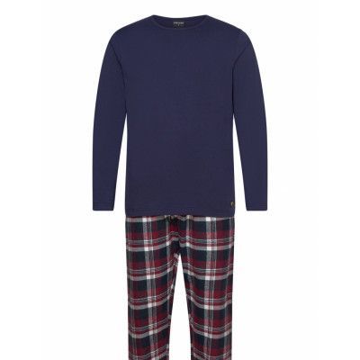 Quentin Pyjamas Navy Lyle & Scott