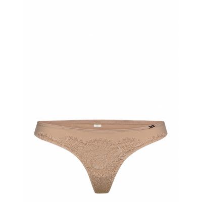Brief Nora Thong Low *Villkorat Erbjudande Stringtrosa Underkläder Beige Lindex