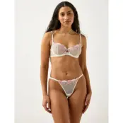 Lindex Ella M – Thong With Low Waist - Cream - M