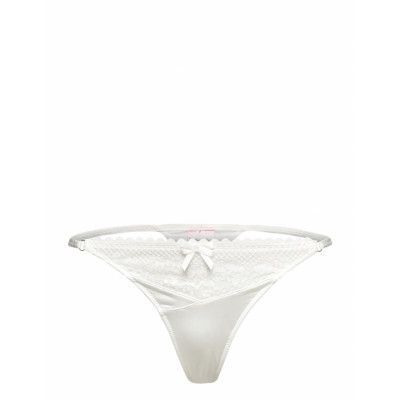 Malika String Tr Stringtrosa Underkläder Vit *Villkorat Erbjudande Hunkemöller