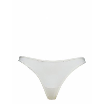 Md D.de Paris Thong 2 Ivory Stringtrosa Underkläder Vit Marlies Dekkers