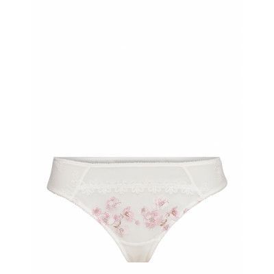 Sakura Stringtrosa Underkläder Vit Wacoal