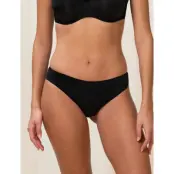 Triumph Lovely Micro Brazilian String - Black - L