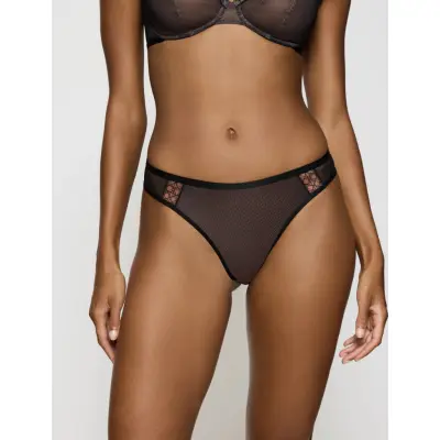Triumph Palina Cosmic Heartbeat String - Black - 44