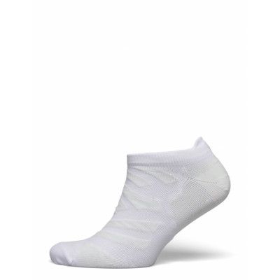 Performance Low Sock Ankelstrumpor Korta Strumpor White On