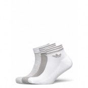 Trefoil Ankle Socks 3 Pairs Ankelstrumpor Korta Strumpor Vit Adidas Originals