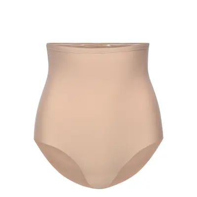 Decoy Decoy Shapewear Brief. Beige