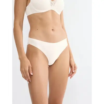 Triumph Body Make-Up Illusion Lace Highleg - White - 44